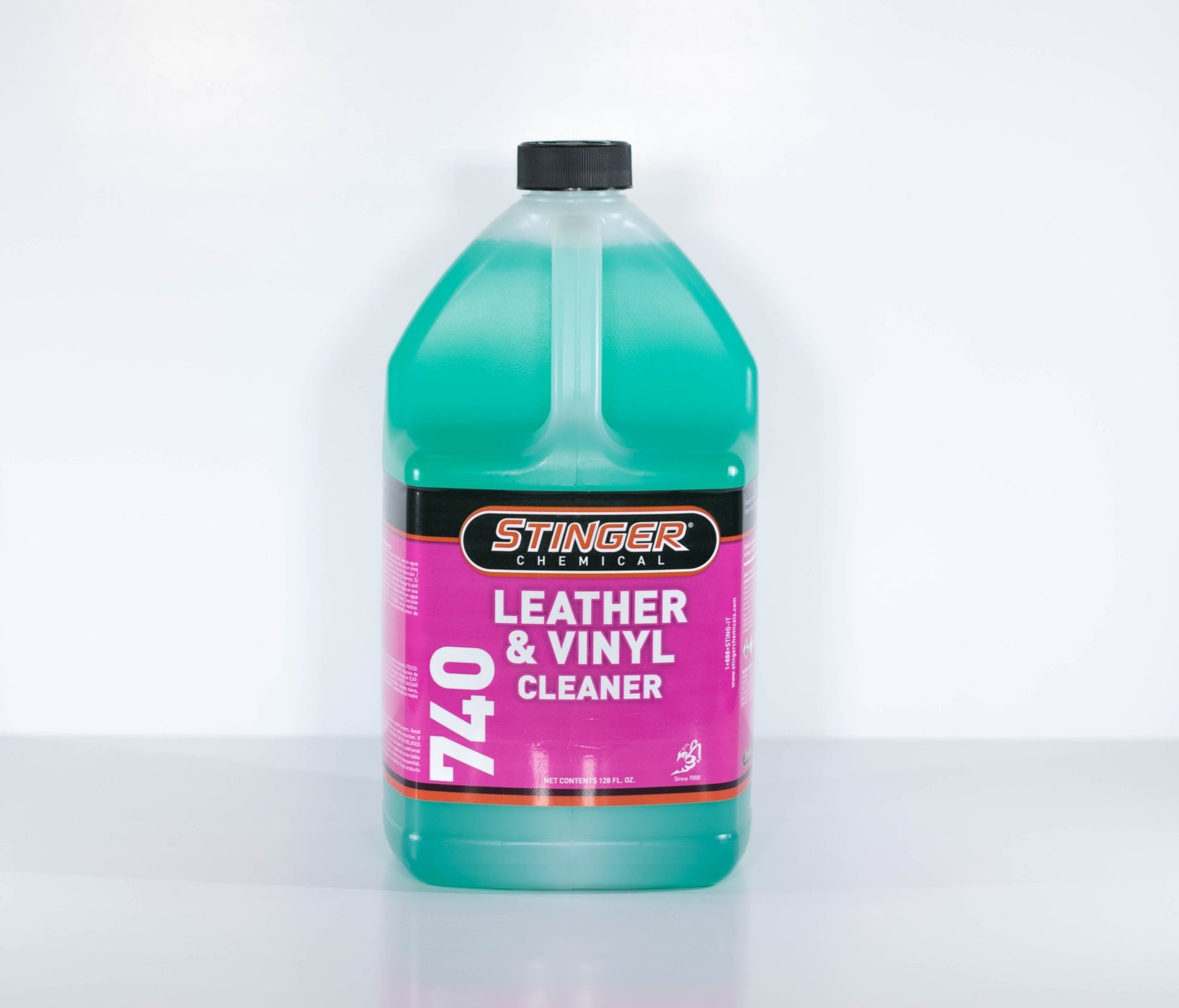 740 - Leather And Vinyl Cleaner - Gagnon Esthétique