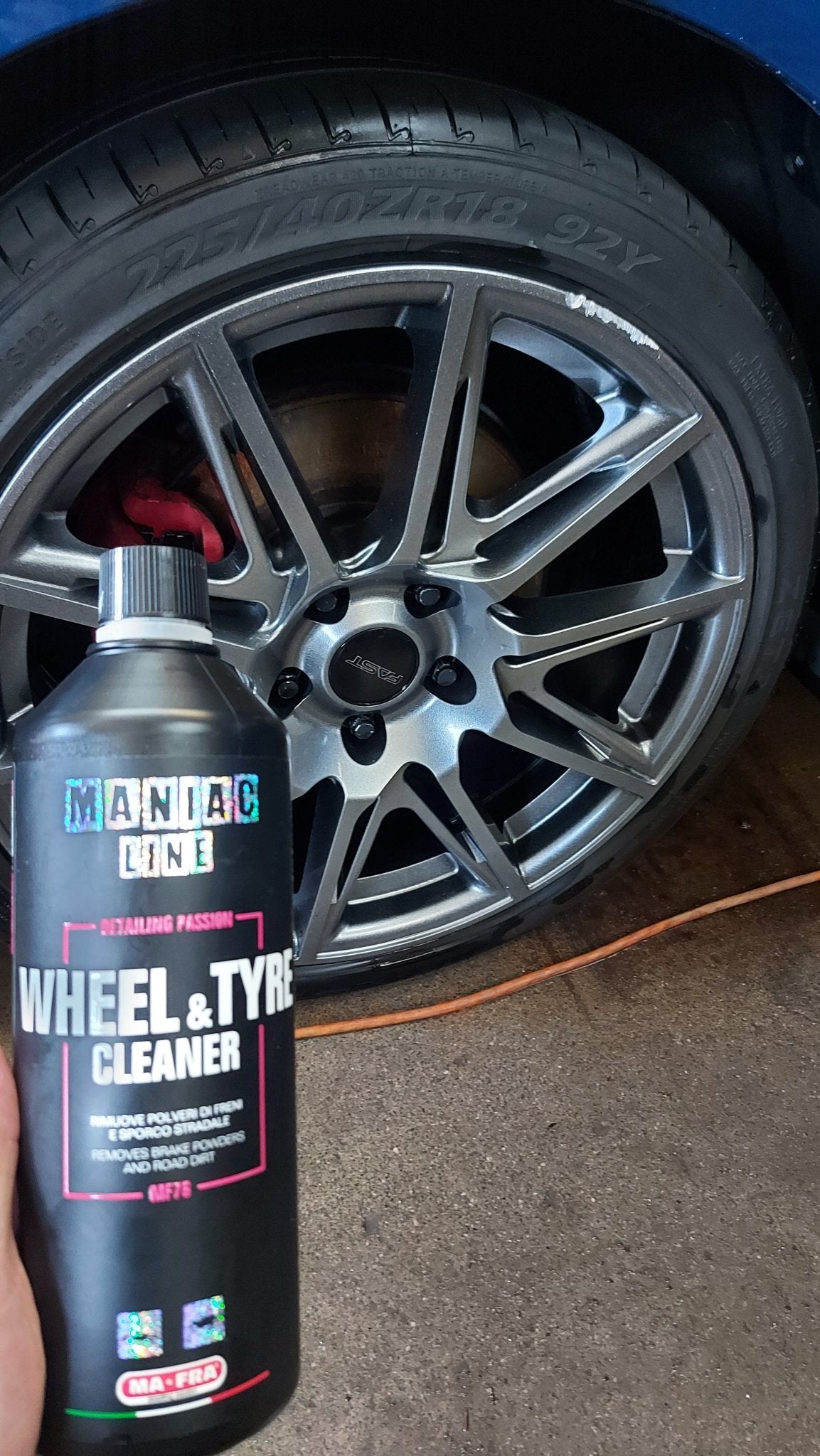 Maniac Line - WHEEL & TYRE CLEANER - Gagnon Esthétique