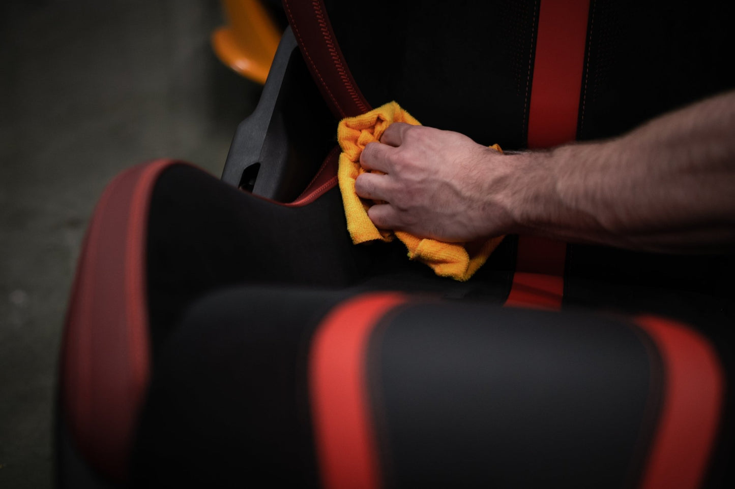 Mclaren - Fabric Cleaner - Gagnon Esthétique